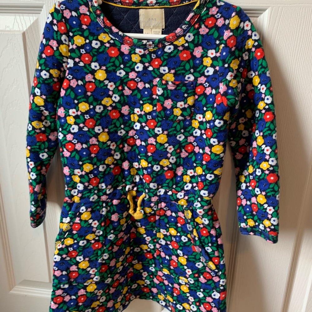 Mini Boden flower dress size 5-6Y